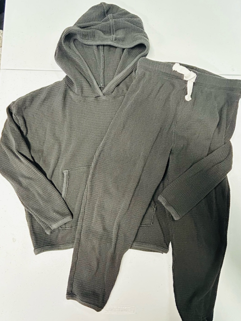 Boy (5T) Hooded Waffle Knit waffle shirt and pant, dark grey
